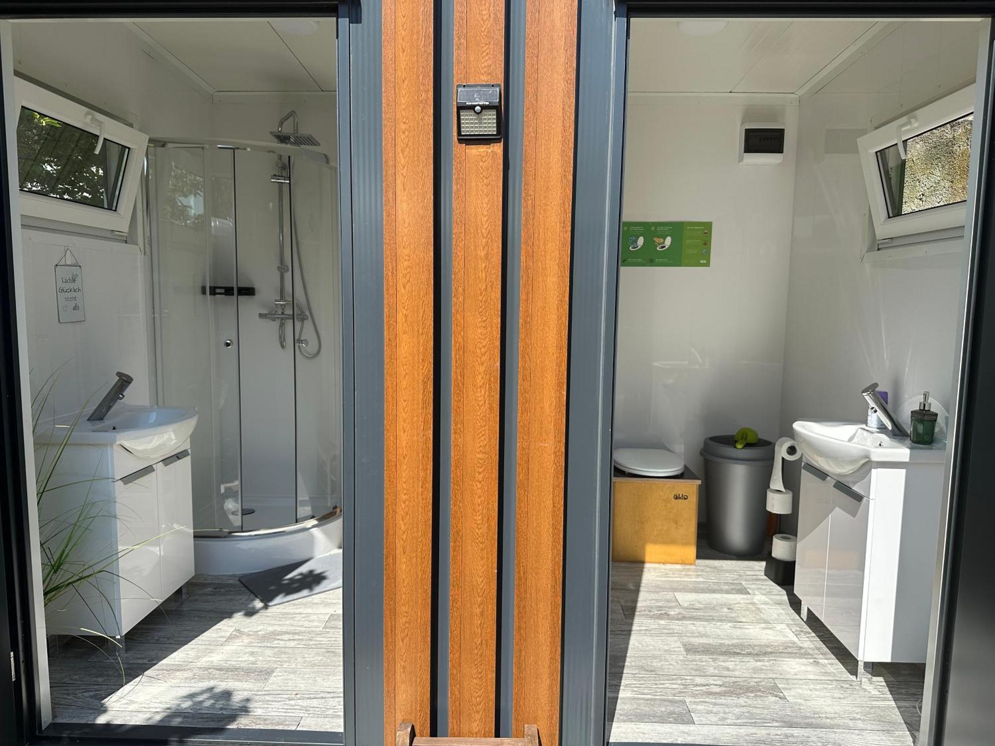 Schlaffass - Schlafen Im Holzfass Thallern Campingplatz Gumpoldskirchen